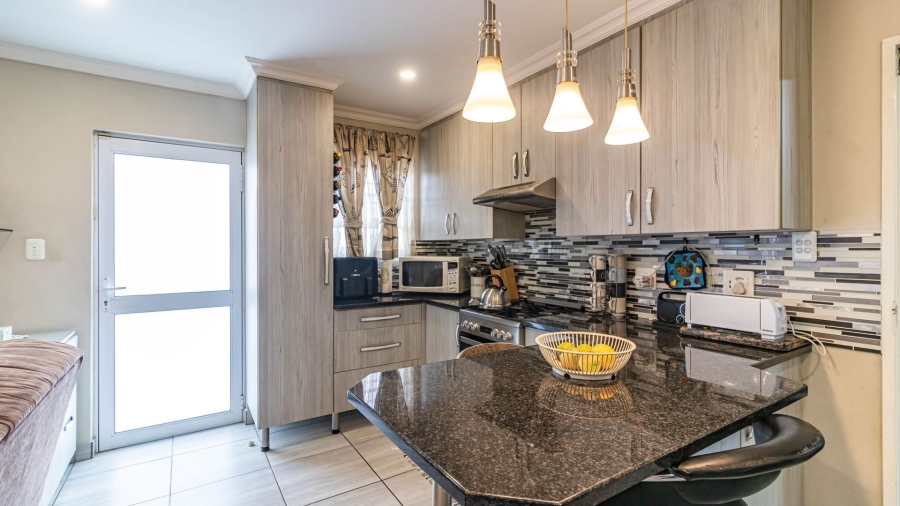 3 Bedroom Property for Sale in Nahoon Valley Park Eastern Cape